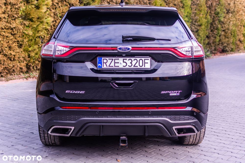 Ford Edge - 9