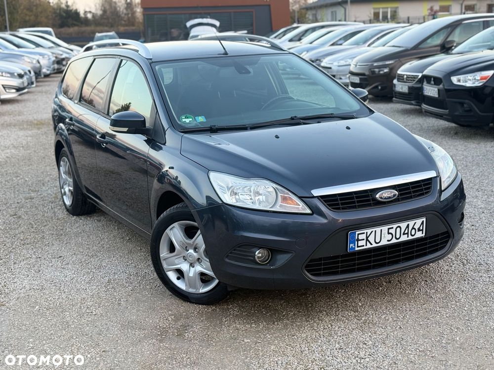 Ford Focus 1.6 16V Ambiente - 19