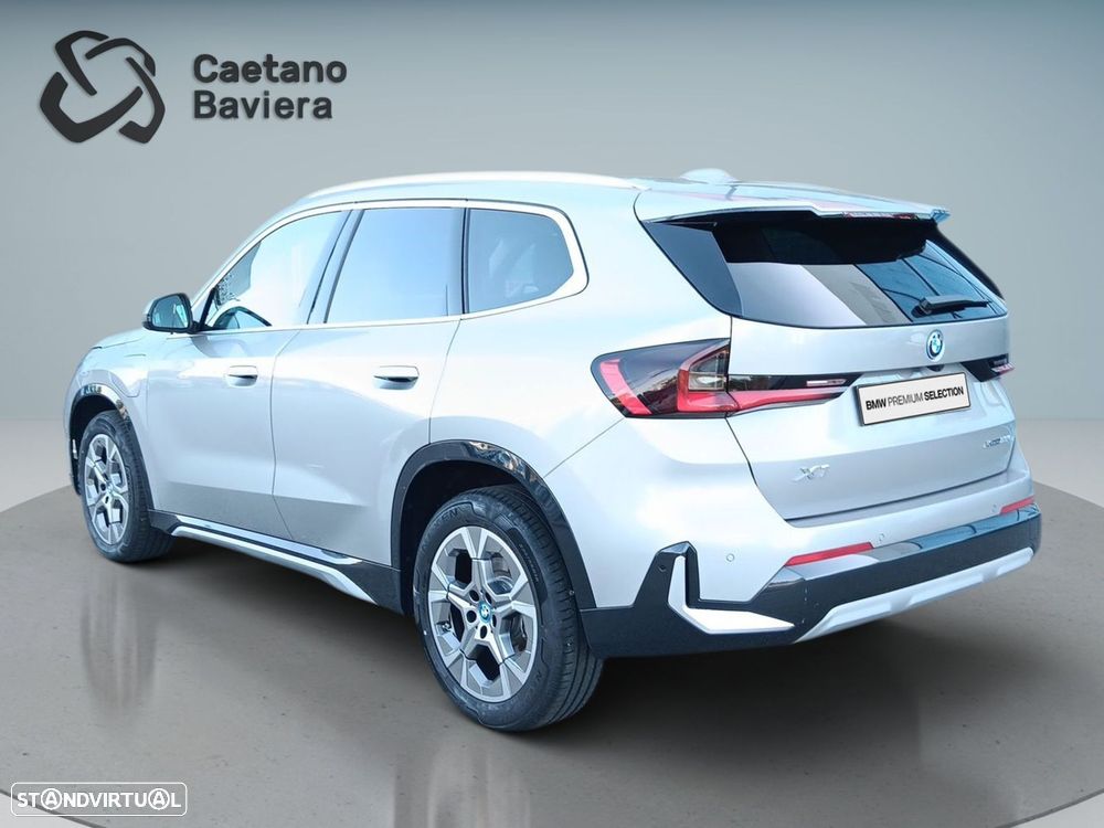 BMW X1 xDrive25e xLine - 6