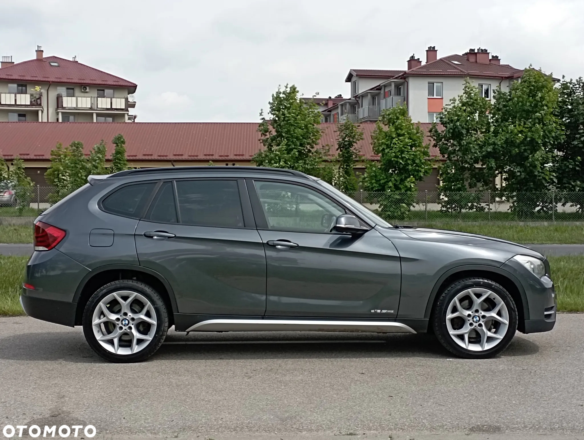 BMW X1 sDrive18d xLine - 8