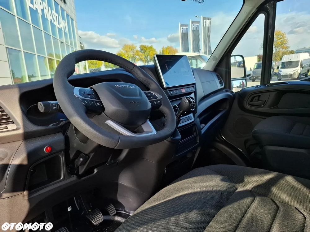 Iveco NAJTANIEJ W PL - OD RĘKI - AUTOMAT ZF Z OPCJĄ SPANIA - 7