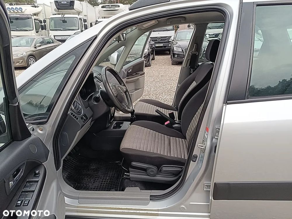 Suzuki SX4 1.6 Premium 4WD - 13