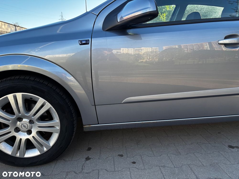 Opel Astra 1.4 - 15