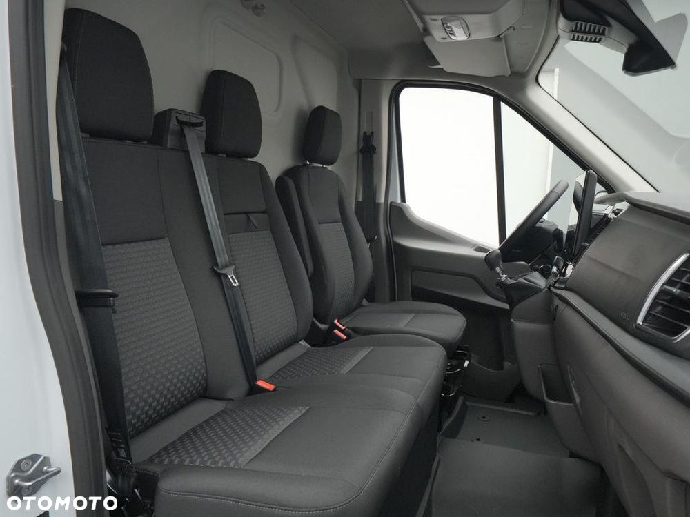 Ford Transit L3H2 Van 130KM Trend - 18