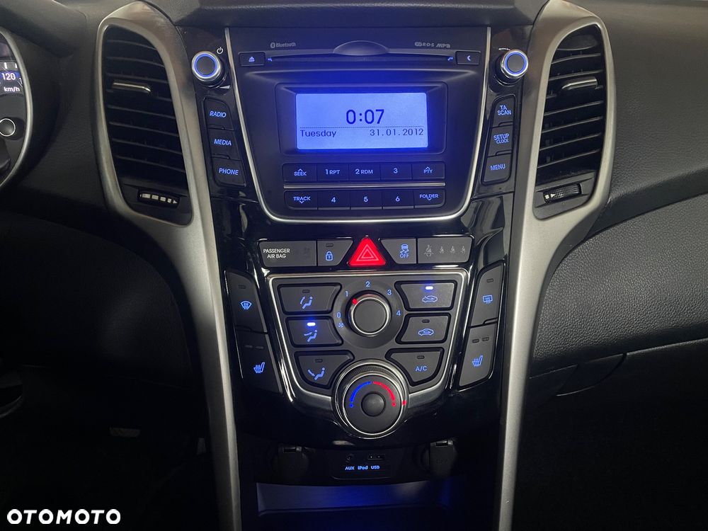 Mazda 2 SKYACTIV-G 75 Exclusive-Line - 12