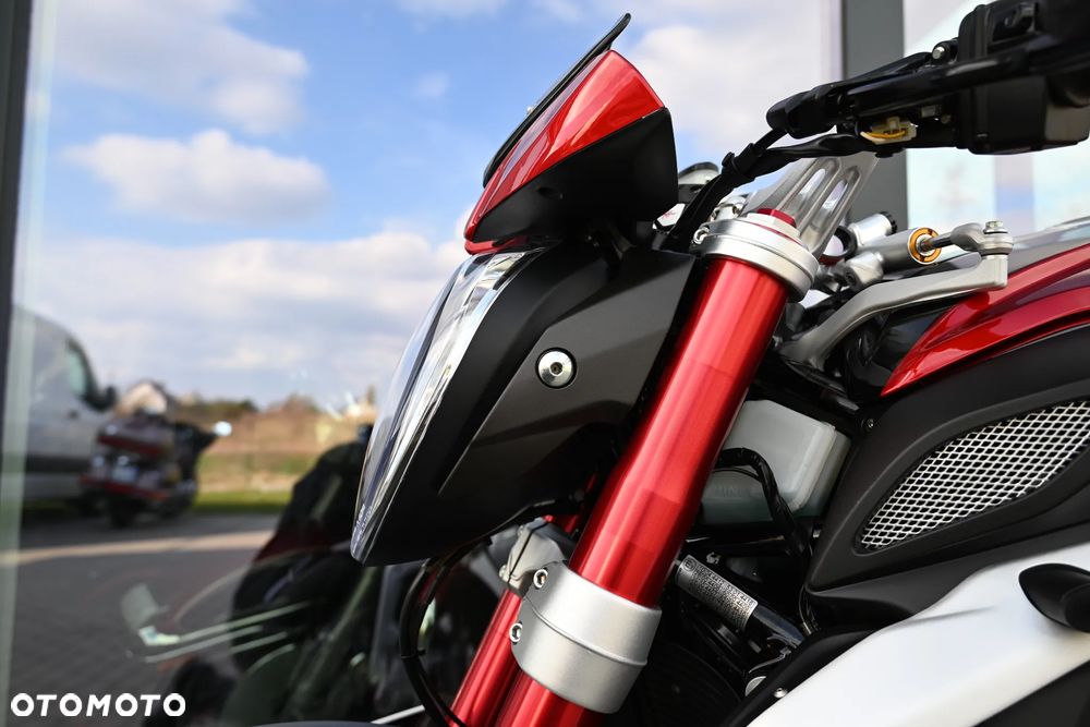 MV AGUSTA Brutale - 22