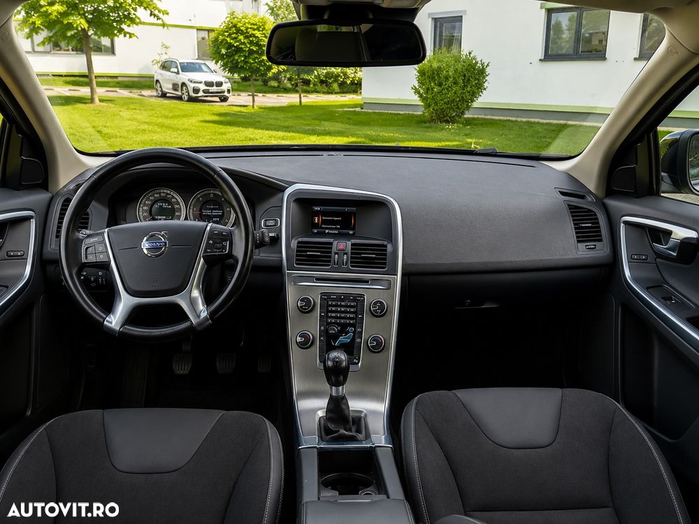 Volvo XC 60 D4 Summum - 9