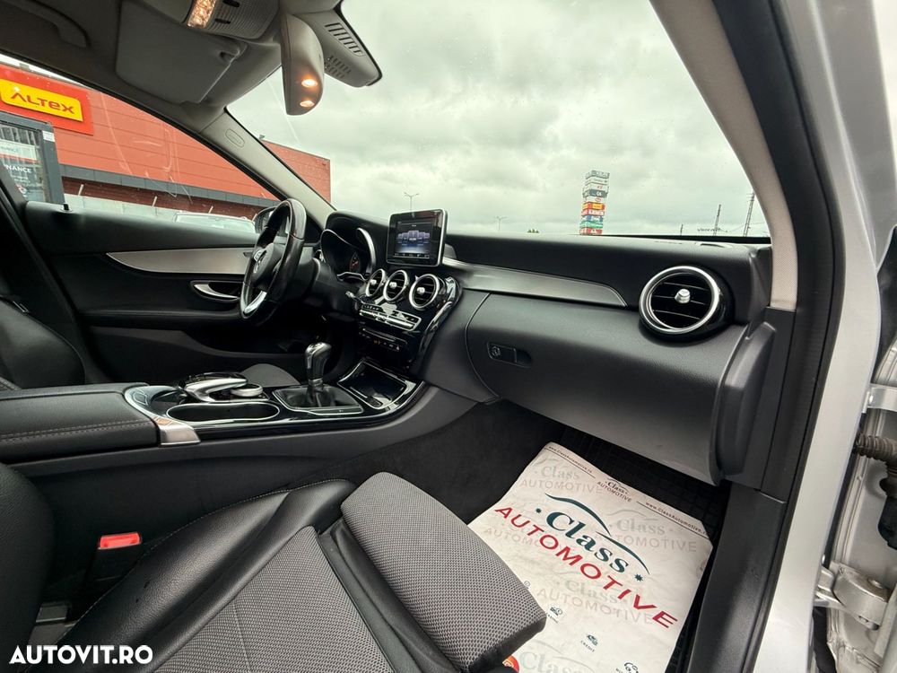 Mercedes-Benz C 200 BlueTec - 18