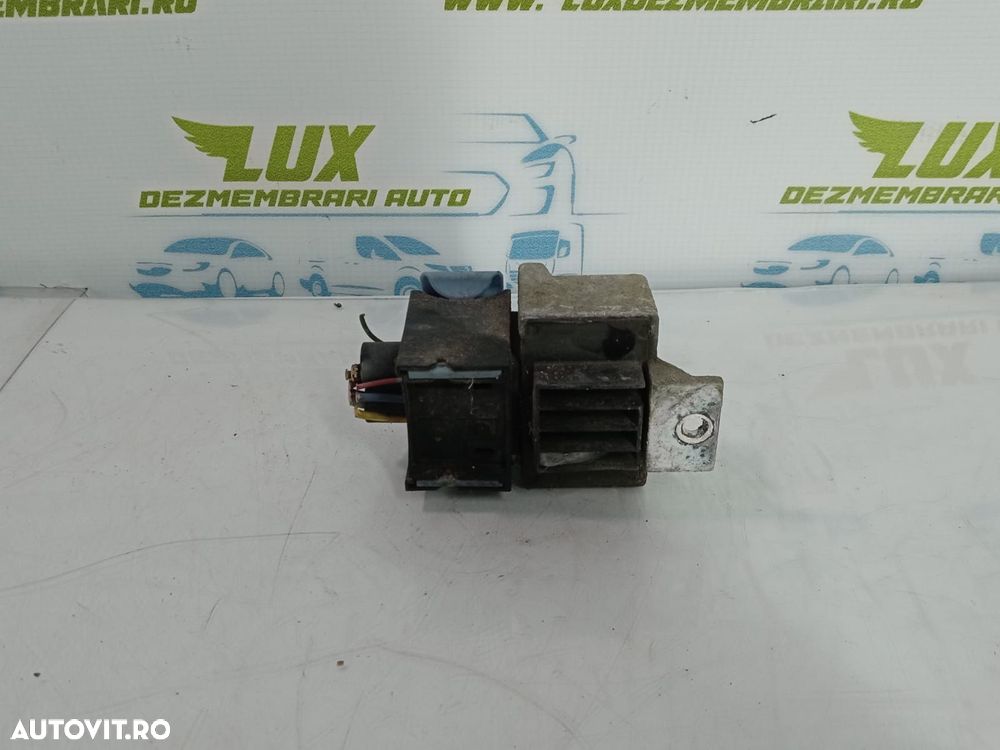 Releu bujii 1.5 k9k 8200859243 Dacia Duster 1 - 2