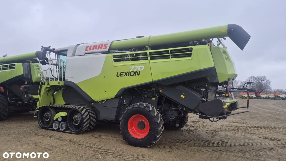 Claas Lexion 770TT z hederem - 6
