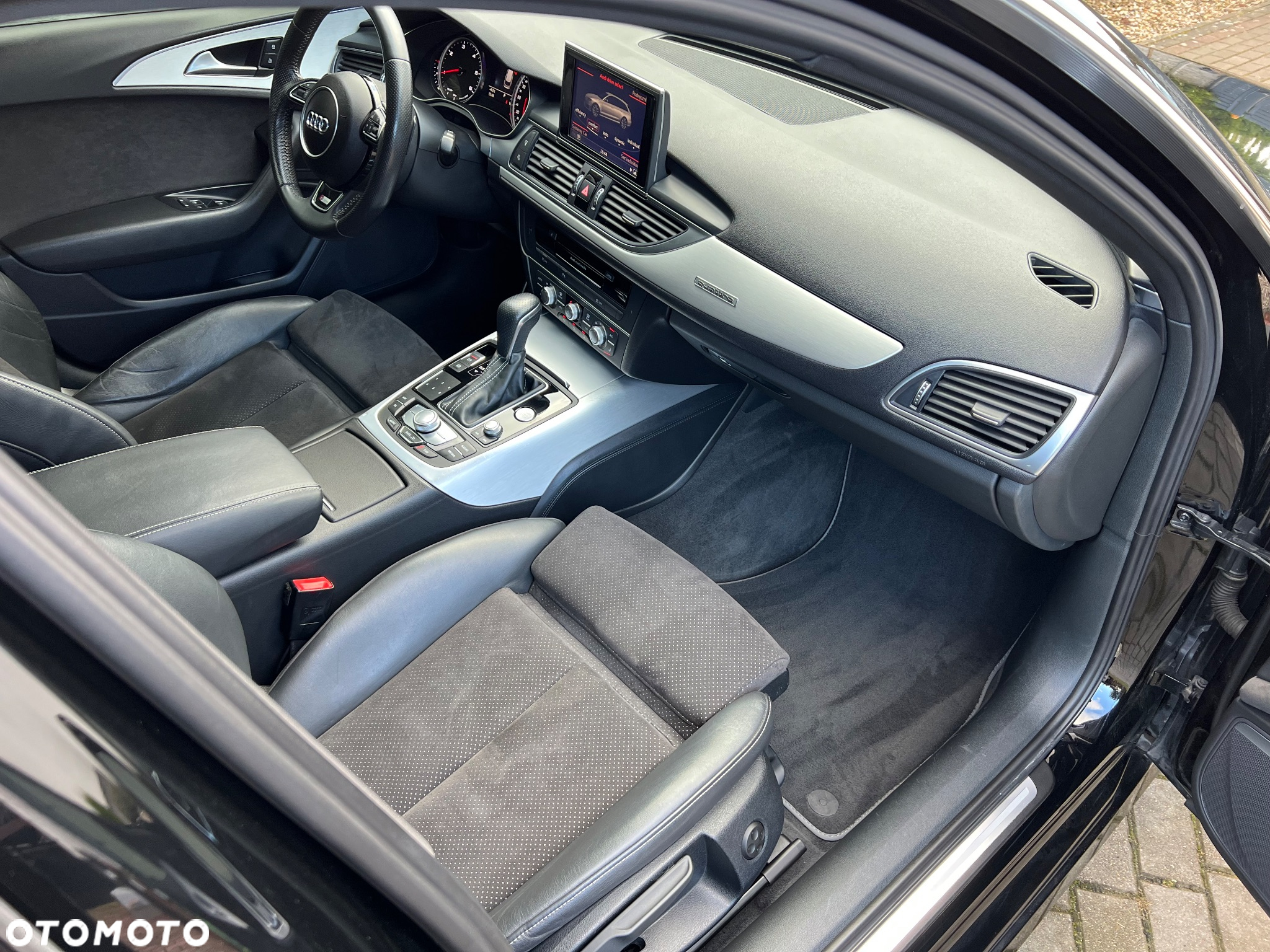Audi A6 Avant 3.0 TDI quattro S tronic - 30