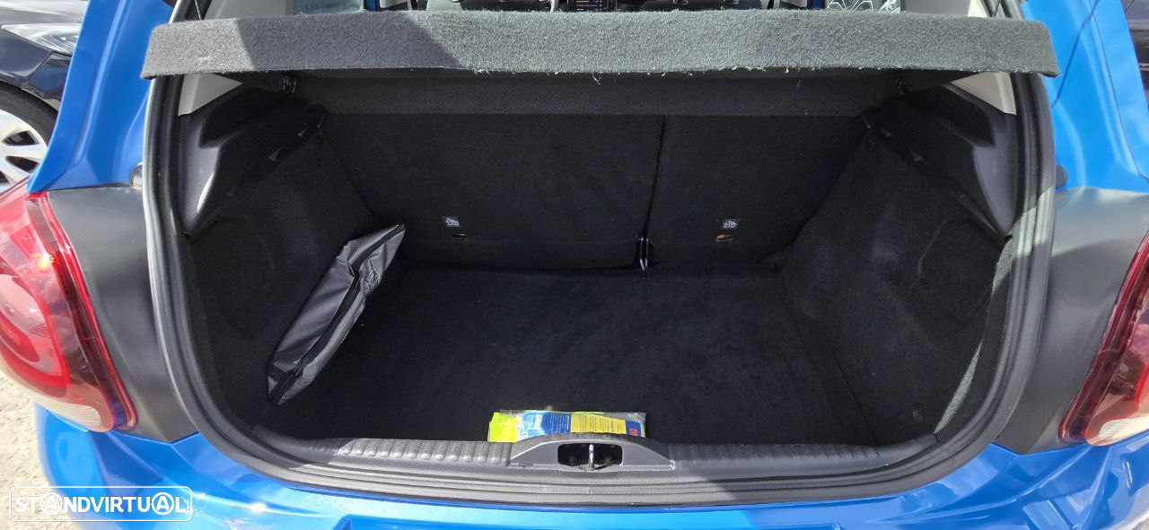 Citroën C3 1.2 PureTech Shine - 29