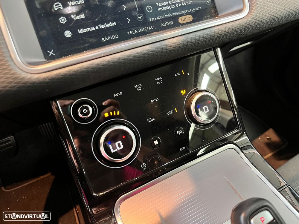 Land Rover Range Rover Evoque - 41