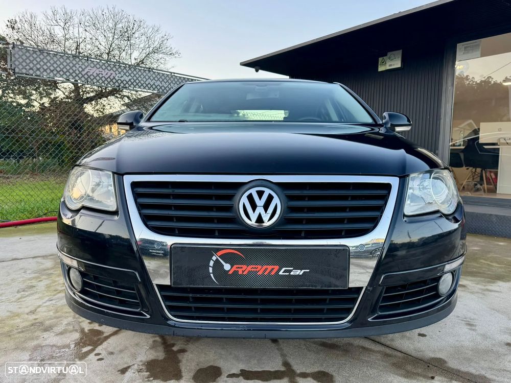 VW Passat 2.0 TDI Highline - 10
