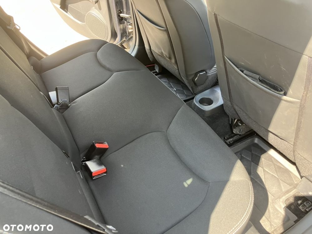 Renault Clio 0.9 TCe Alize - 25