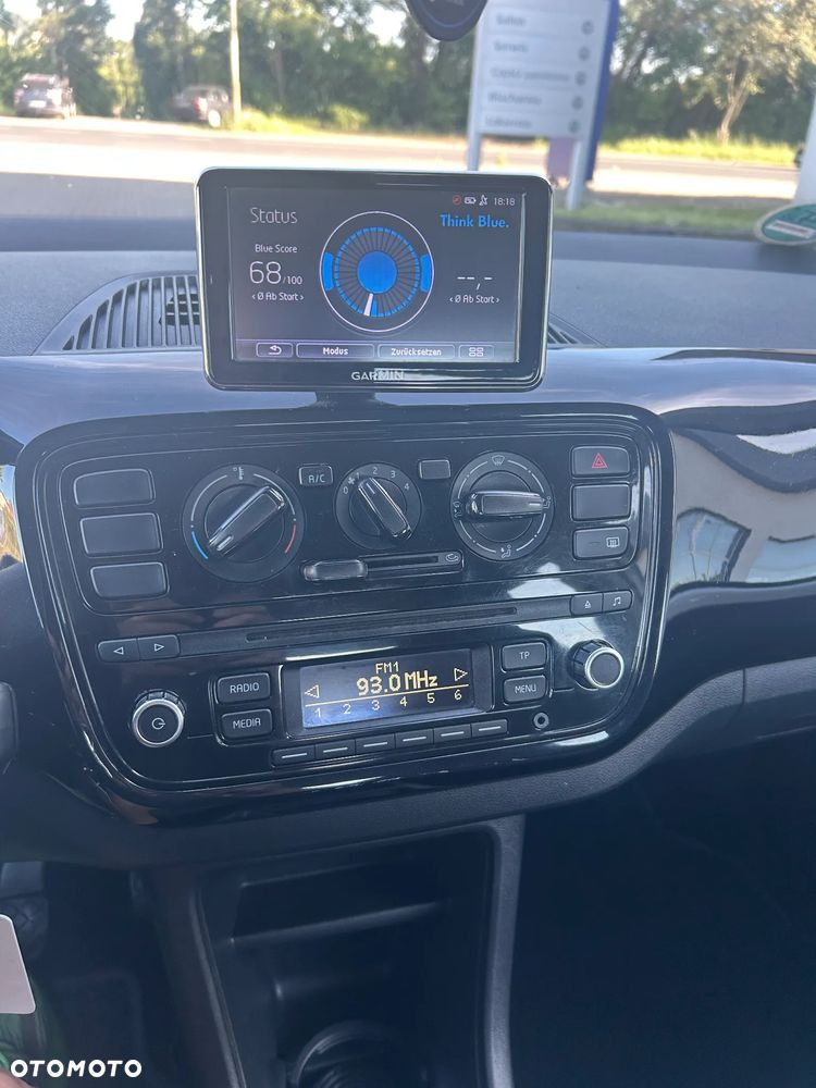 Volkswagen up! BlueMotion Technology move - 28