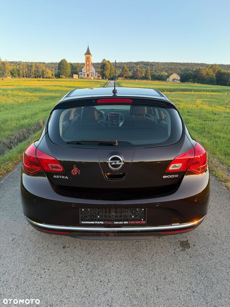 Opel Astra 1.4 - 5