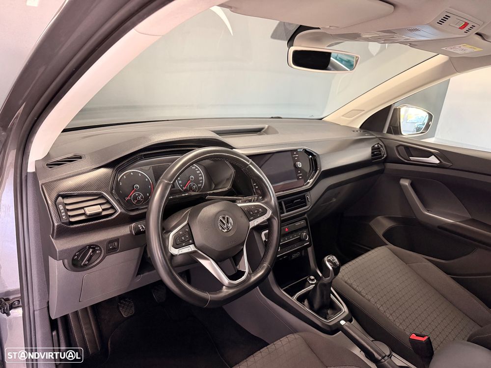 VW T-Cross 1.0 TSI Life - 12