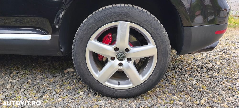 Volkswagen Touareg 3.0 V6 TDI DPF Exclusive Edition - 38