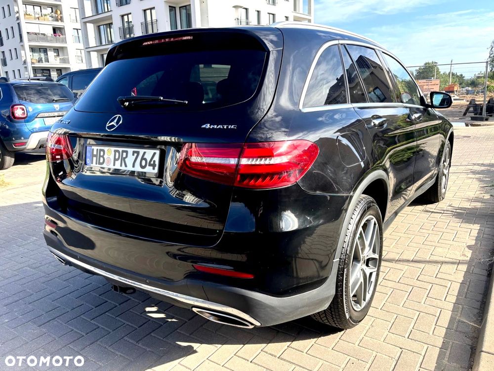 Mercedes-Benz GLC 300 4Matic 9G-TRONIC - 16