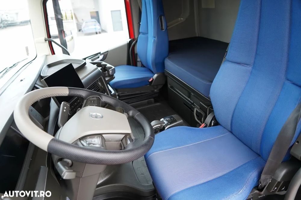 Volvo FH 460 / SOLO / I-SAVE / I-PARK COOL / PUNTE DE DIRECȚIE ȘI RIDICABILĂ / 2021 - 23