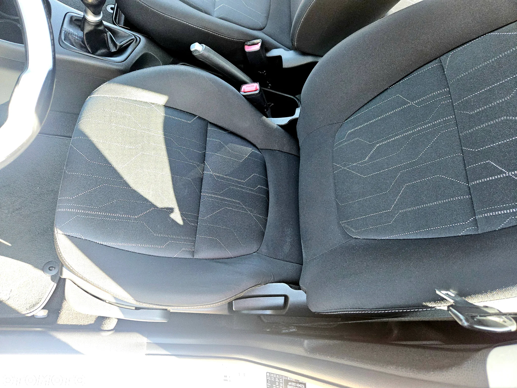 Kia Picanto 1.0 Dream Team Edition - 35