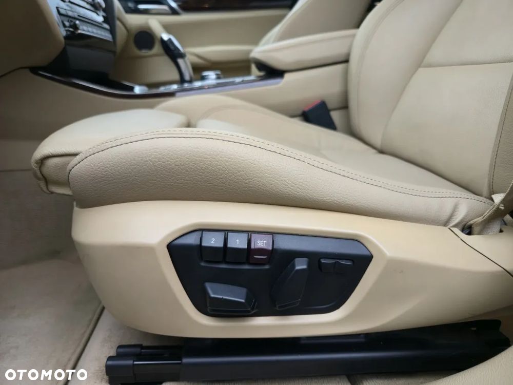 BMW X4 xDrive20d xLine - 11