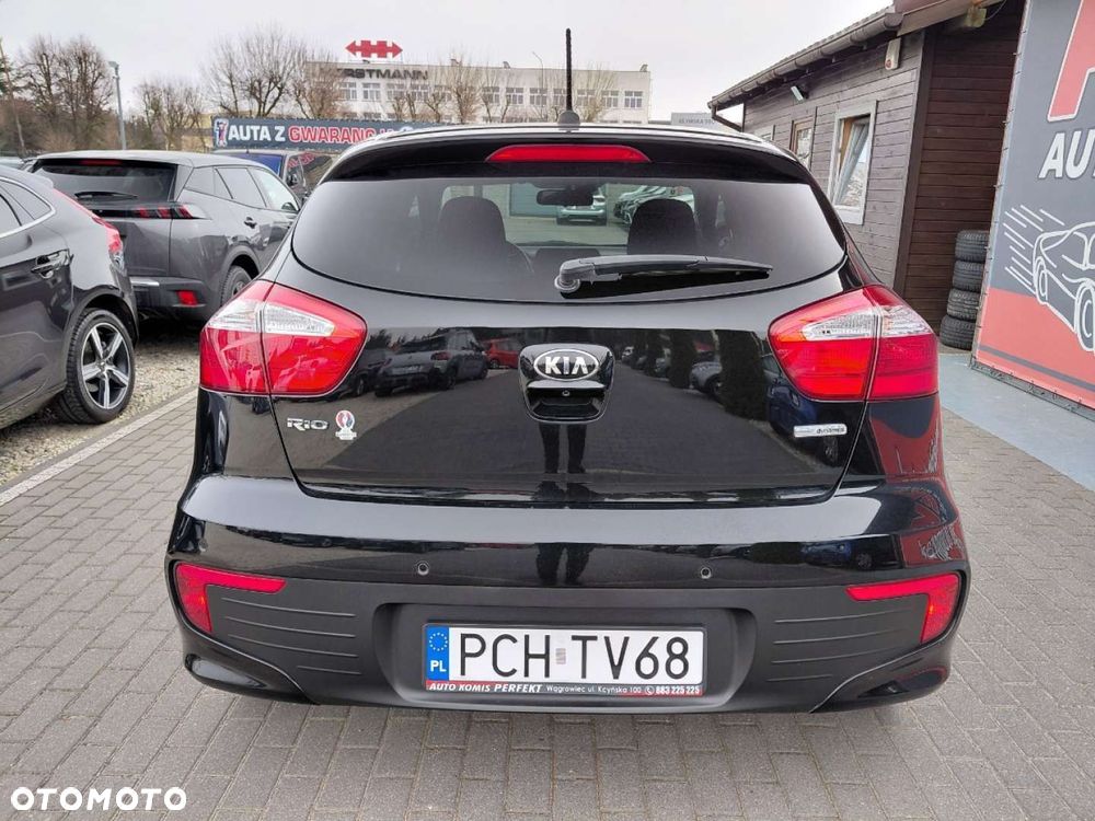 Kia Rio - 7