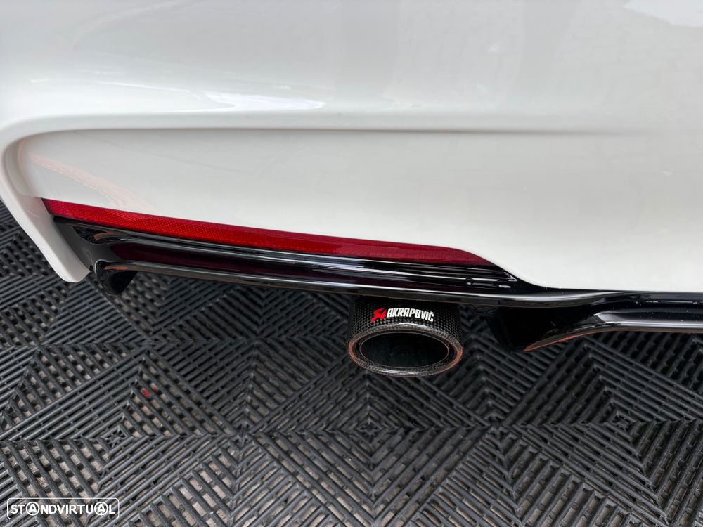 BMW 320 d Auto Pack M - 27