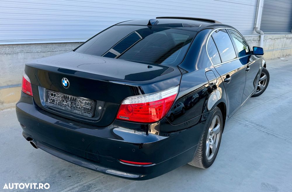 BMW Seria 5 520d Aut. Edition Lifestyle - 24