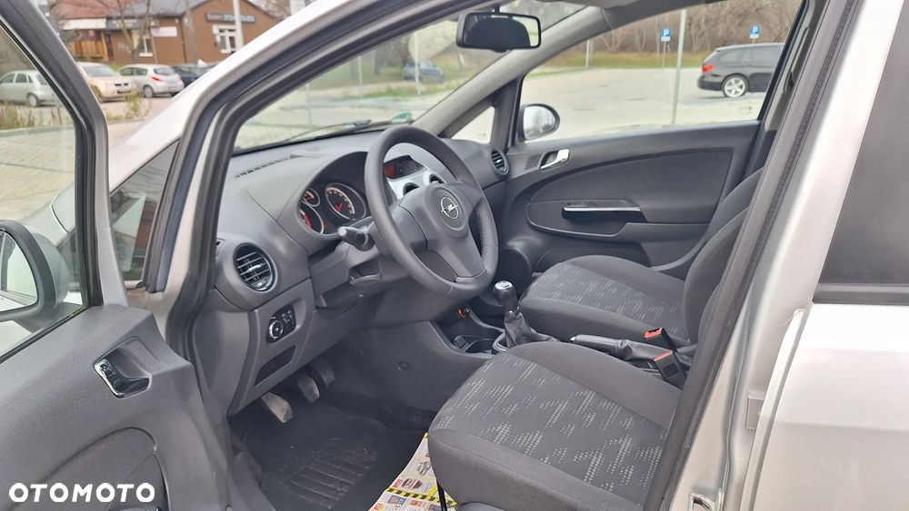 Opel Corsa 1.4 16V Energy - 7