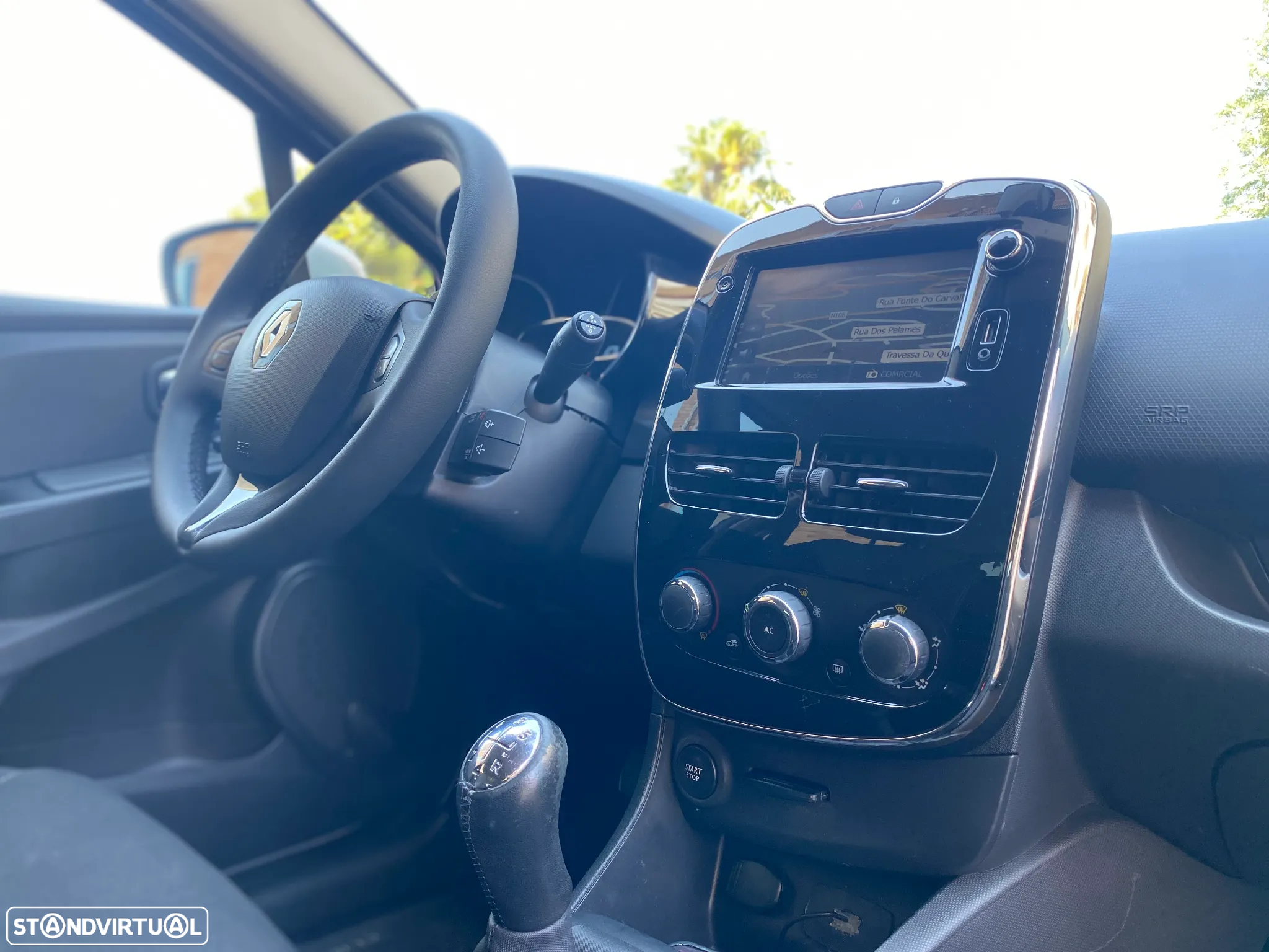Renault Clio 1.5 dCi Dynamique S - 12