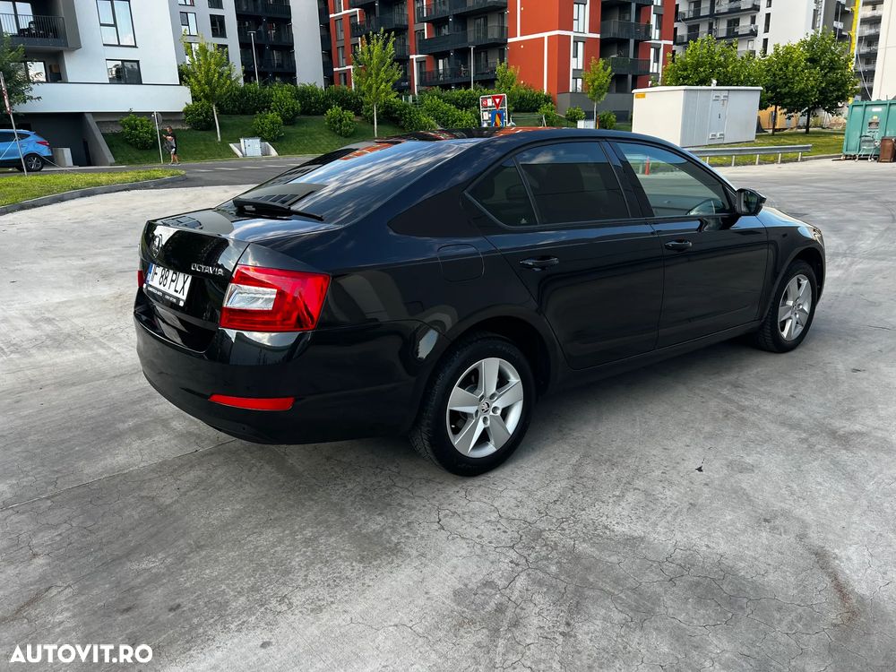 Skoda Octavia 1.2 TSI AMBITION - 9