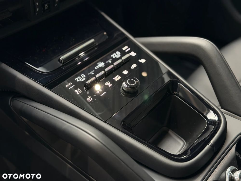 Porsche Cayenne Black Edition - 32