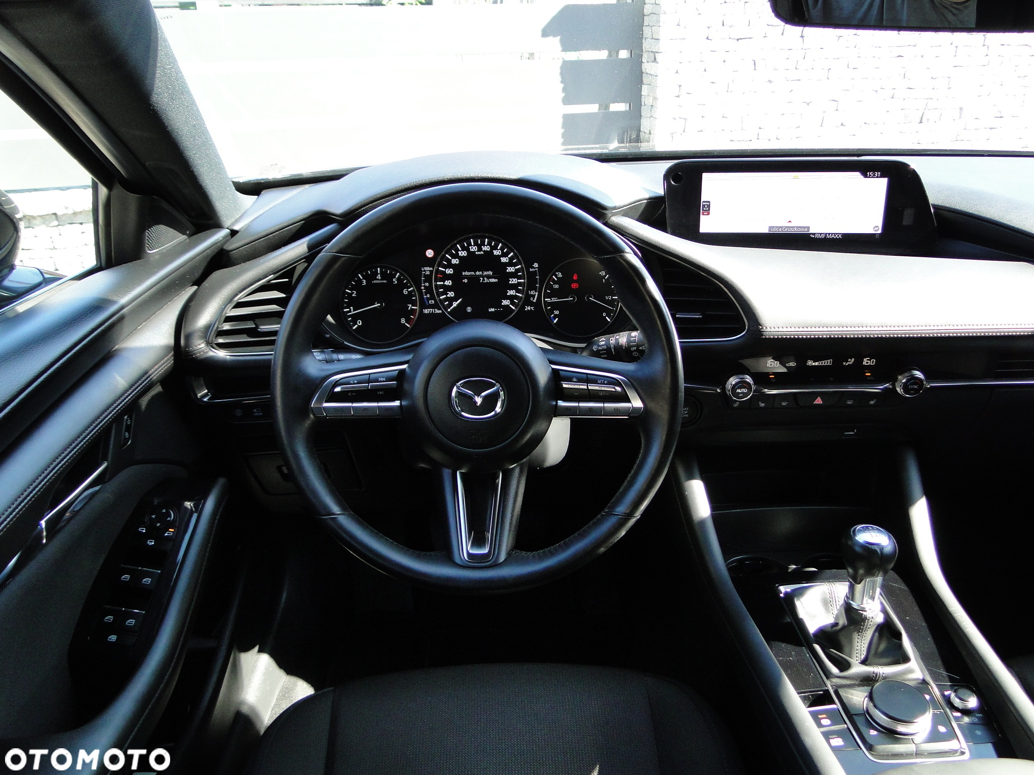 Mazda 3 SKYACTIV-G 2.0 M-Hybrid SELECTION - 11