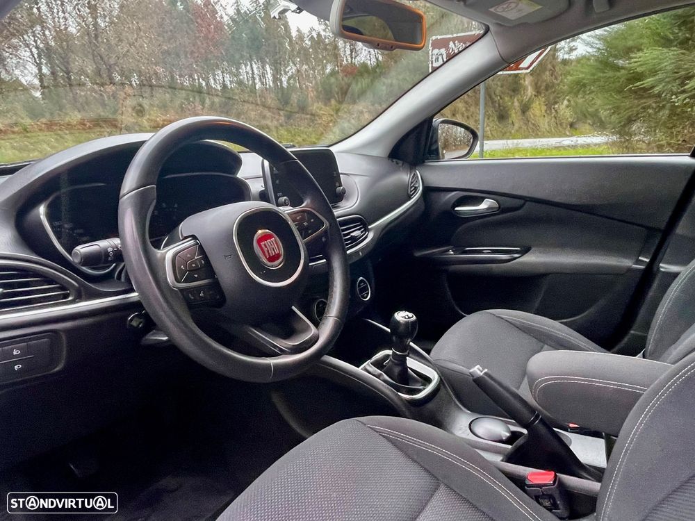 Fiat Tipo 1.3 M-Jet Lounge Tech - 9