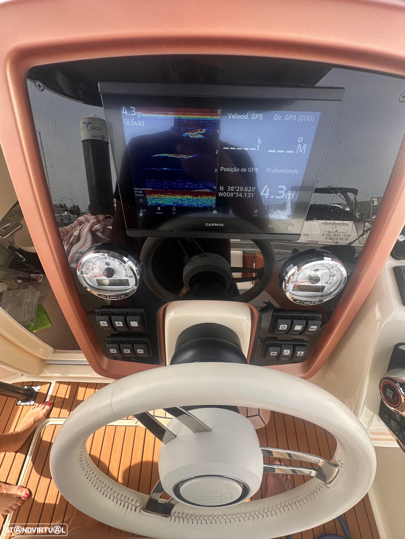 Invictus Yachts CX 240 - 18