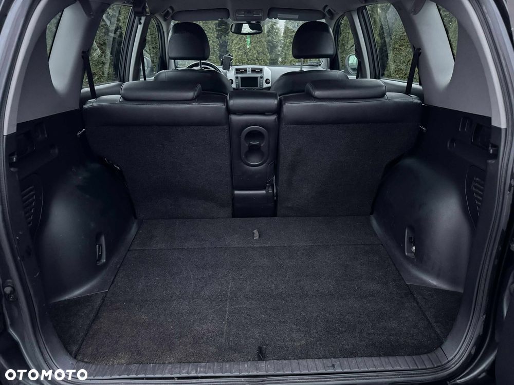 Toyota RAV4 2.2 D-4D 4x4 Sol - 18