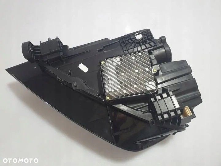AUDI Q2 81A 2024r REFLEKTOR FULL LED PRAWY ORYGINAŁ 81A941036E SUPER STAN - 2