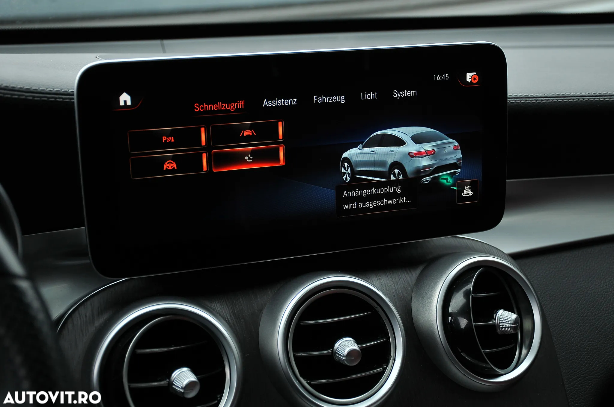 Mercedes-Benz GLC Coupe 300 d 4Matic 9G-TRONIC AMG Line Plus - 24