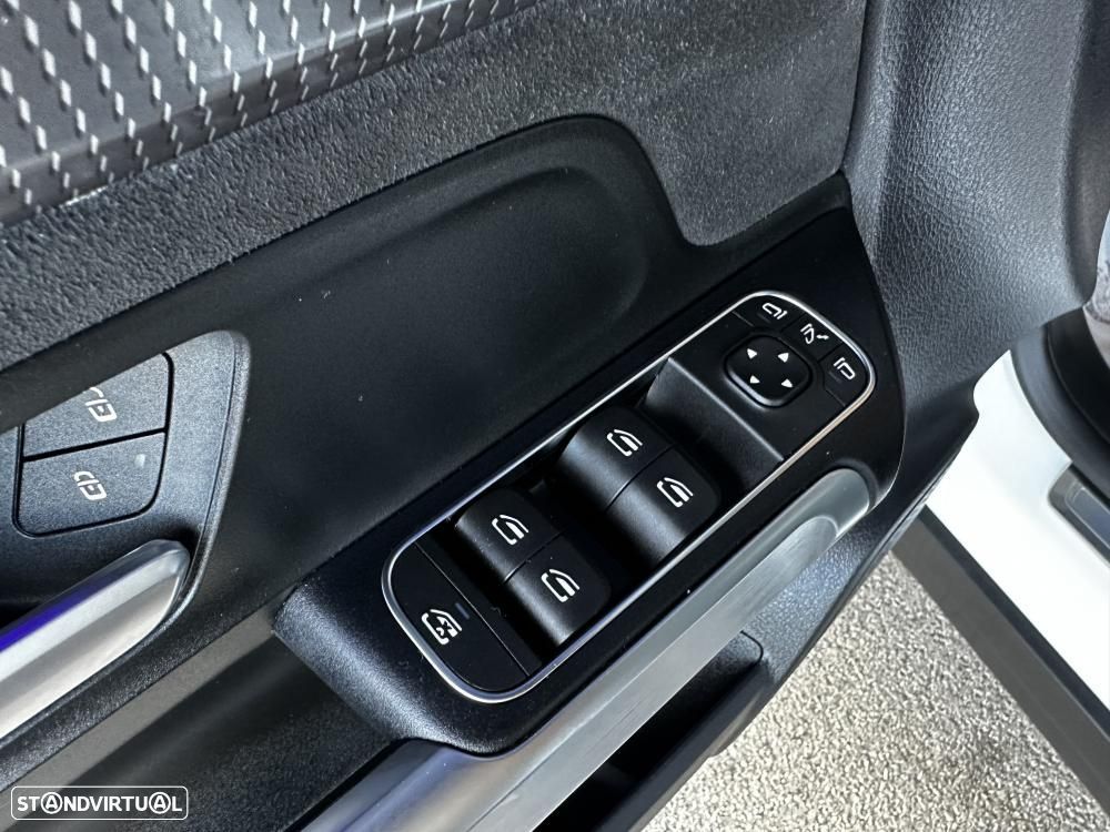 Mercedes-Benz EQB 250 AMG Line - 21