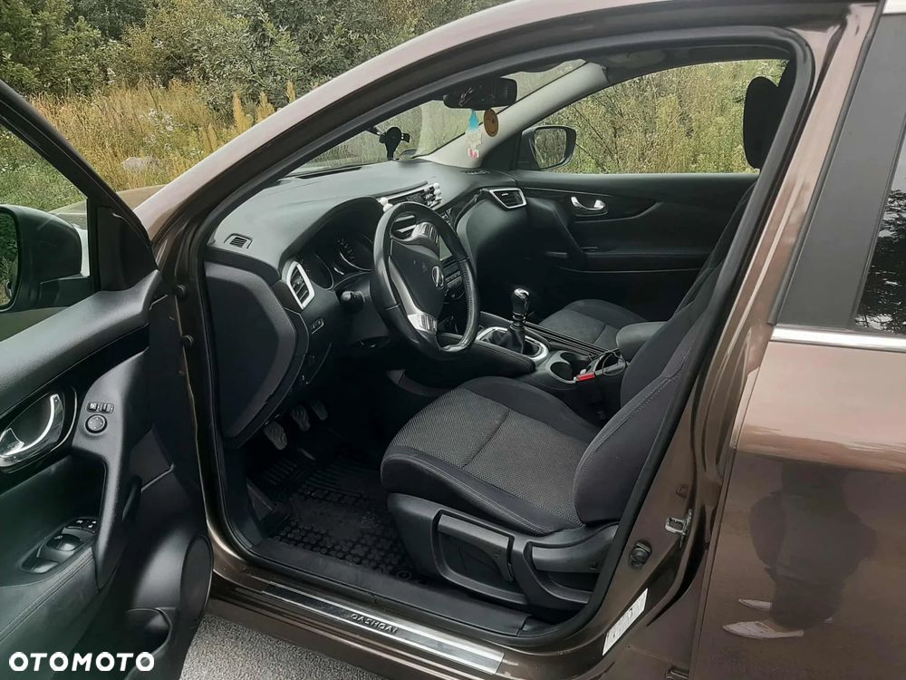 Nissan Qashqai 1.6 DIG-T N-Connecta - 3