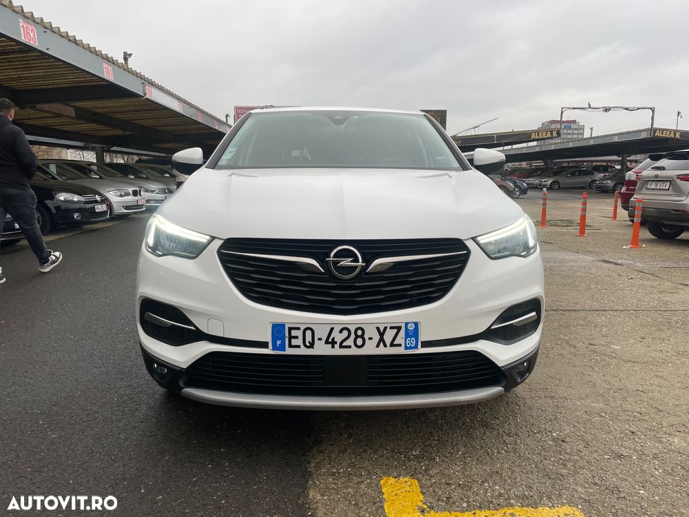 Opel Grandland X 1.2 Start/Stop Automatik Design Line - 2