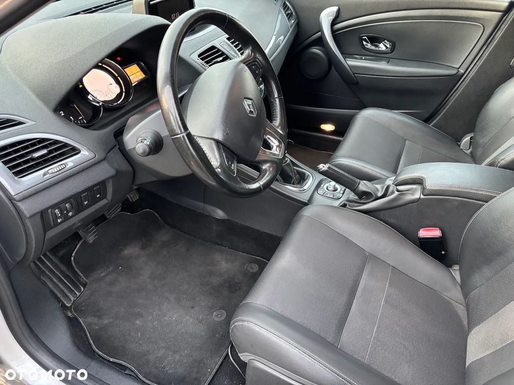 Renault Megane 1.5 dCi Energy Limited - 10