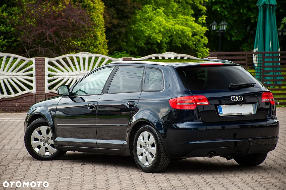 Audi A3 Sportback - 18