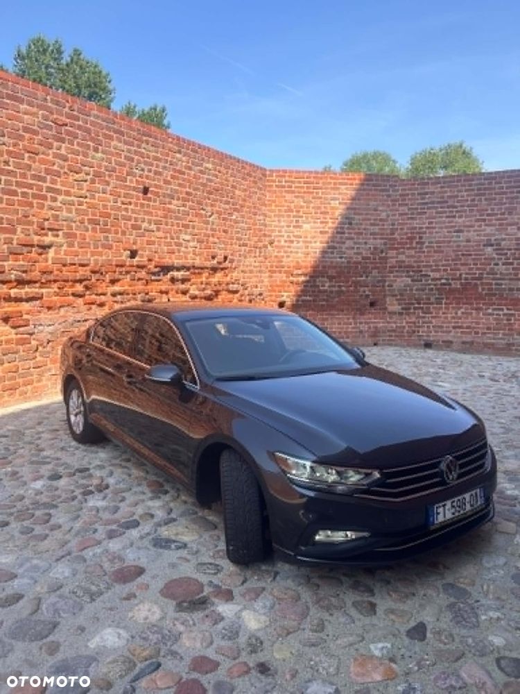 Volkswagen Passat 2.0 TDI SCR DSG Comfortline - 14
