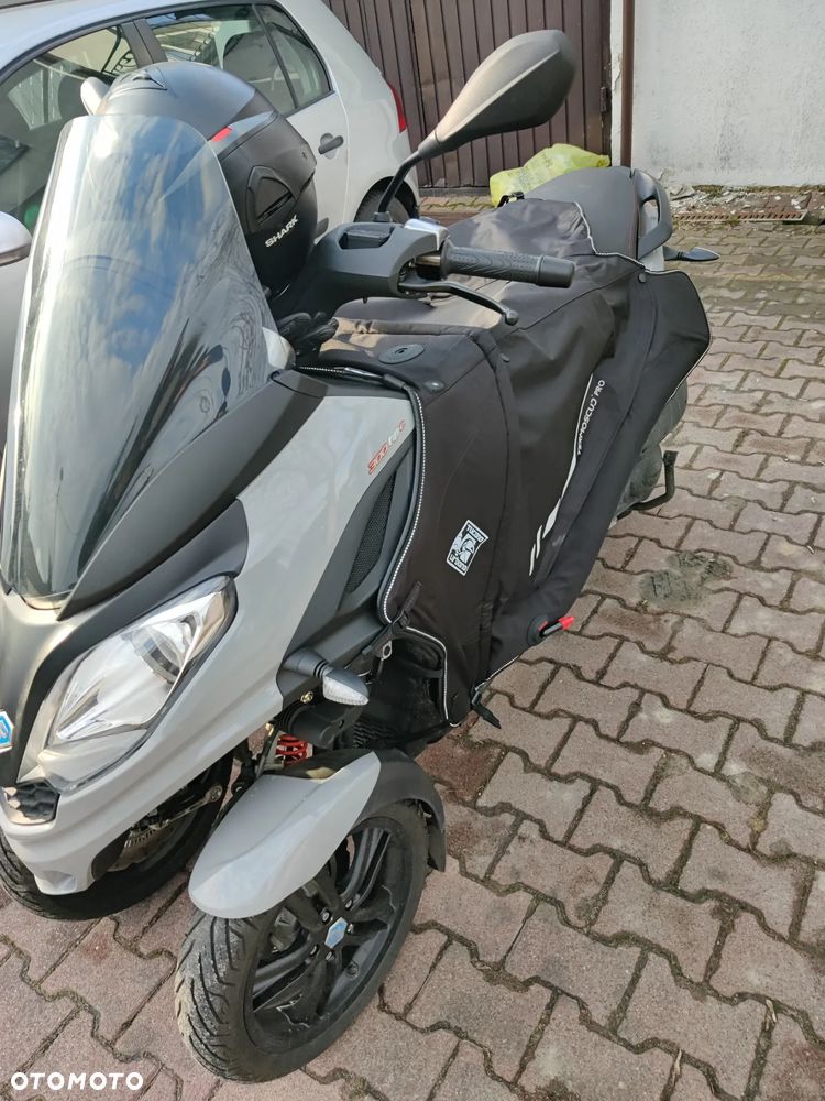 Piaggio MP-3 - 2