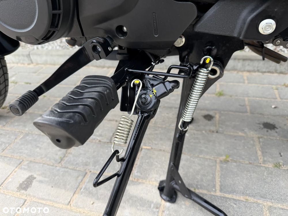 Honda CBF - 35