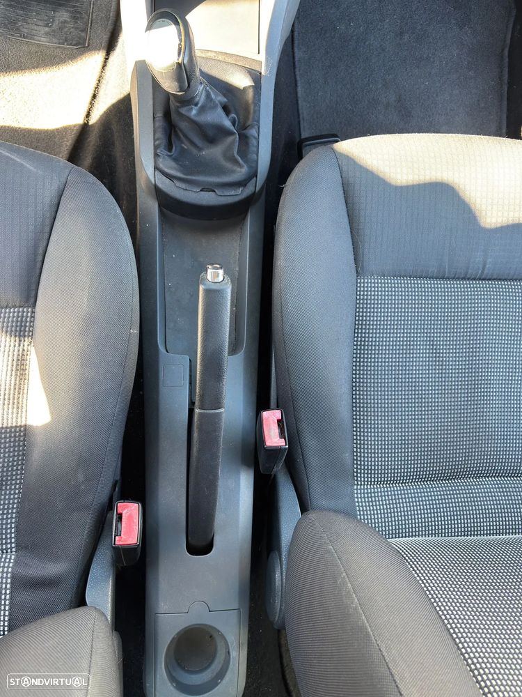 SEAT Ibiza 1.2 12V Reference - 14