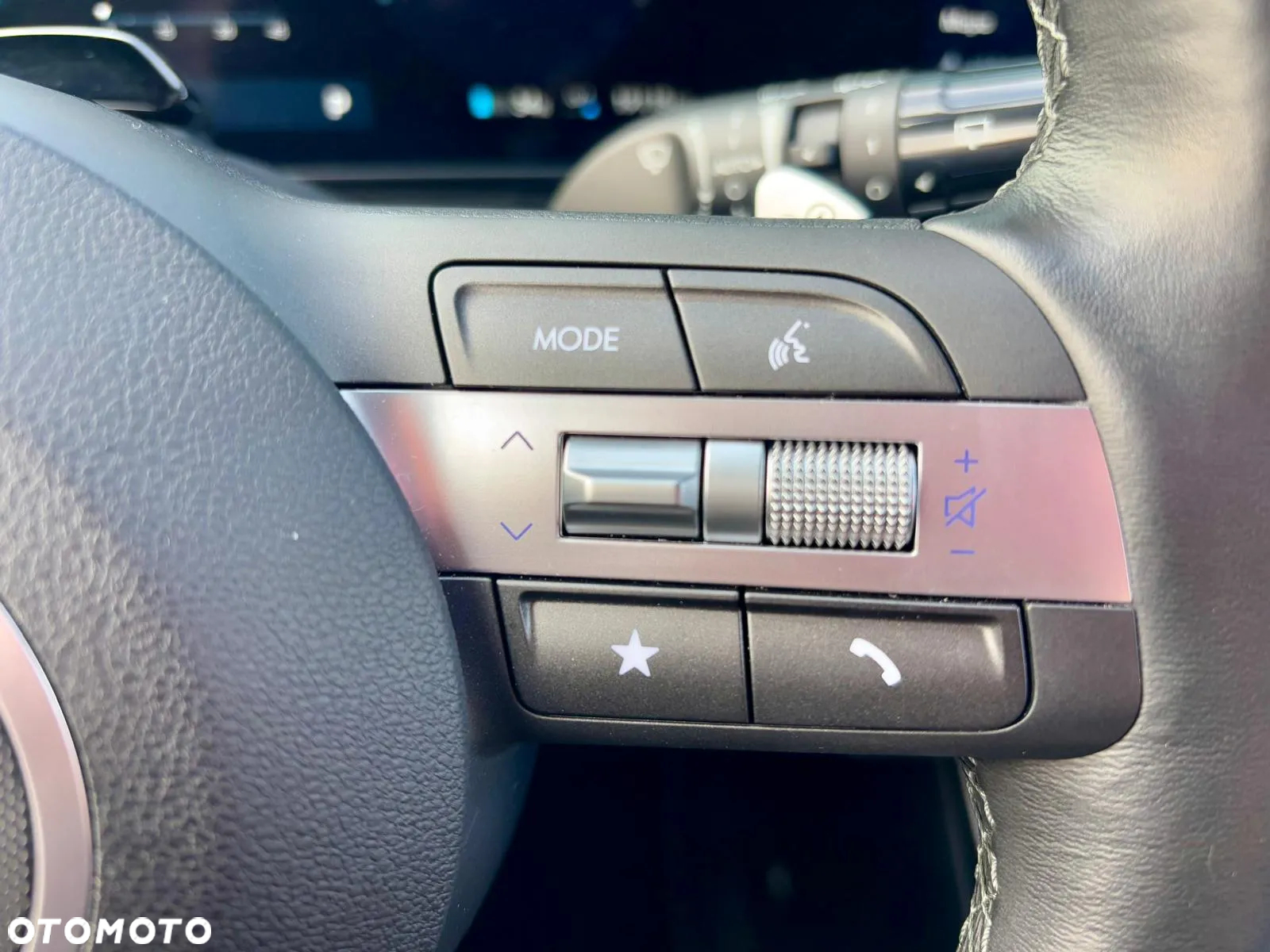 Hyundai Kona Electric 65kWh Executive - 18